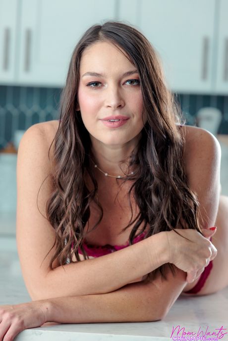 MILF Katrina Colt gets her pussy licked & fucked by her stepson