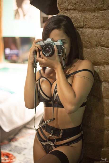 Sexy Latina Kaley Jones unveils her big tits and toys her pussy