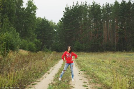 Alexa Day reveals her sexy body and perky tits as she poses on the stairs