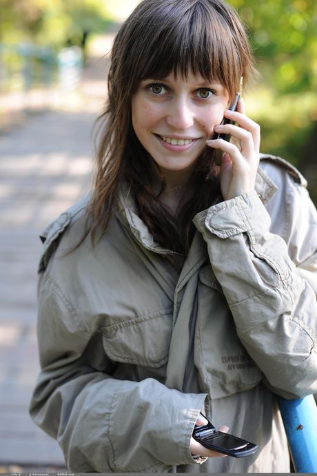 Solo girl Lilly B shows off her beautiful body in the nude