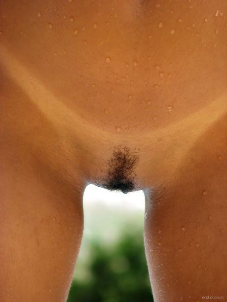 Brazilian teens Bianca E & Elis A show off their beautiful bodies in the nude