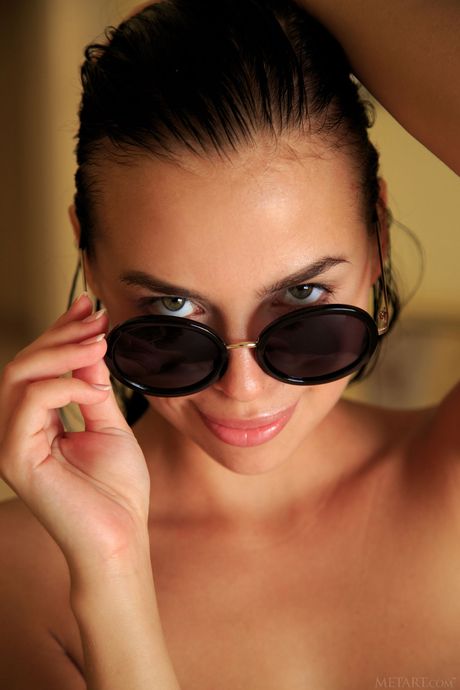 Venice Lei exhibits her sexy body and hairy pussy outdoors