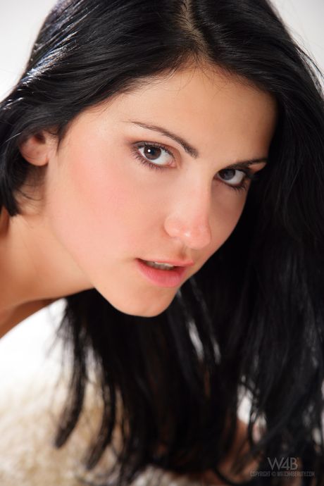 Dark haired teen Rea Rich strips to her boots at a casting