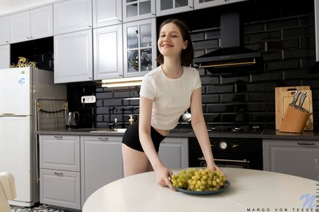 Nude Margo Von Teese Pics