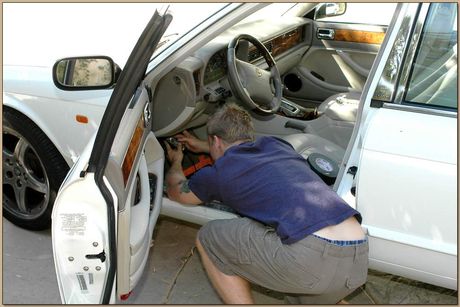 Naughty America: 섹시한 아시아 여성 키티 랭던이 큰 거시기로 엉덩이를 가득 채우는 POV