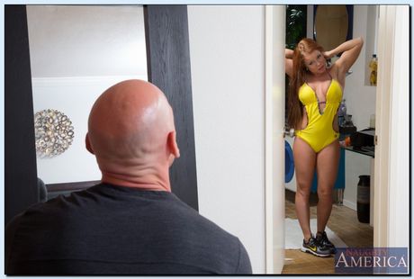 Latina wife Nikki Delano gets her shaved pussy plugged hard