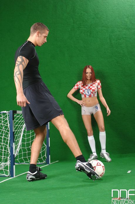 Kristine Lee Porn Pics