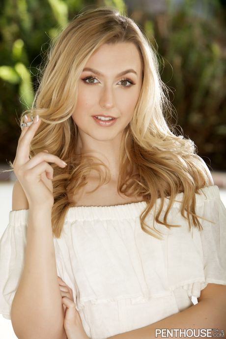 Blonde babe in glasses Alexa Grace exhibits her big ass and tits outdoors