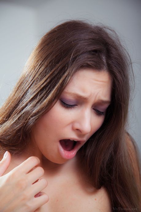 Petite teen Mango A & Talia Mint lick each others pussies & asses in bed