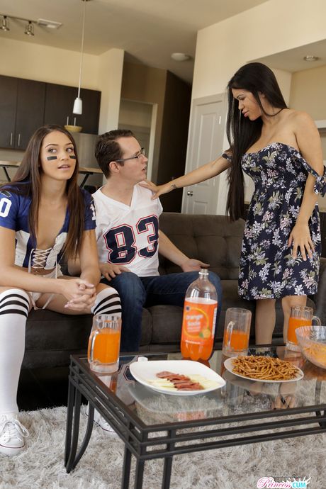 Avi Love and Emily Mena have a threesome with a guy after a workout