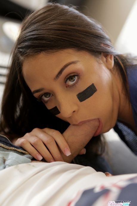 Avi Love and Emily Mena have a threesome with a guy after a workout